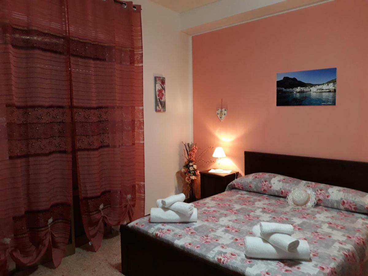 Isole Egadi Bed & Breakfast Trapani Luaran gambar